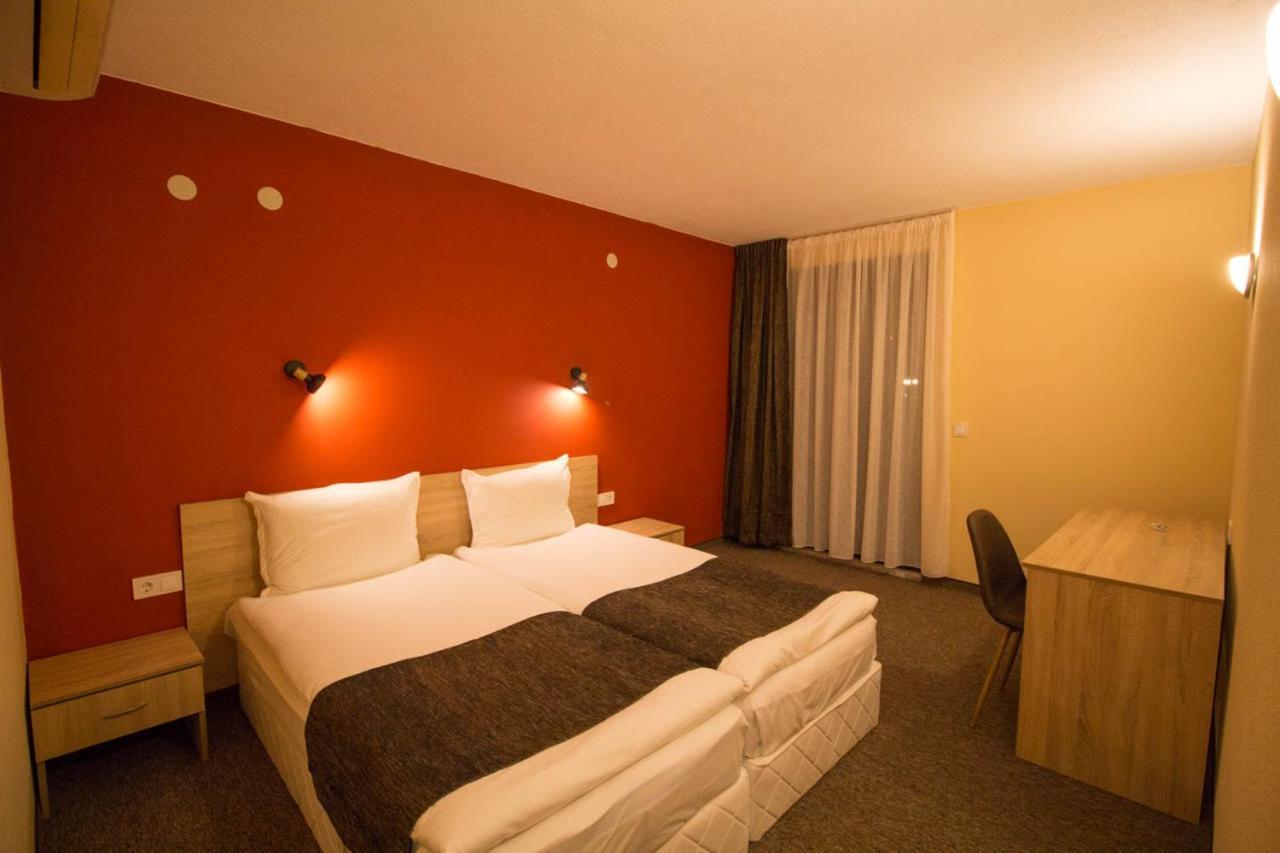 Evridika Hotel Ντέβιν Εξωτερικό φωτογραφία