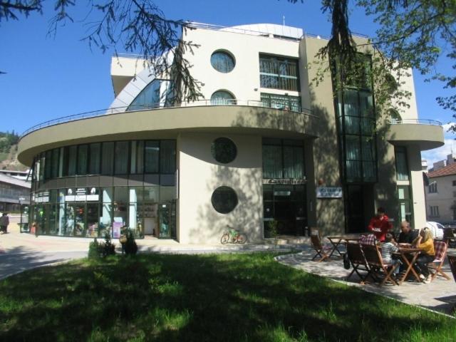 Evridika Hotel Ντέβιν Εξωτερικό φωτογραφία